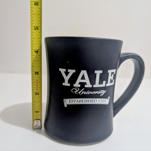 Yale University Coffee Mug Tea Cup Logo Motto Deep Blue Ceramic 14 oz - Picture 3 of 3